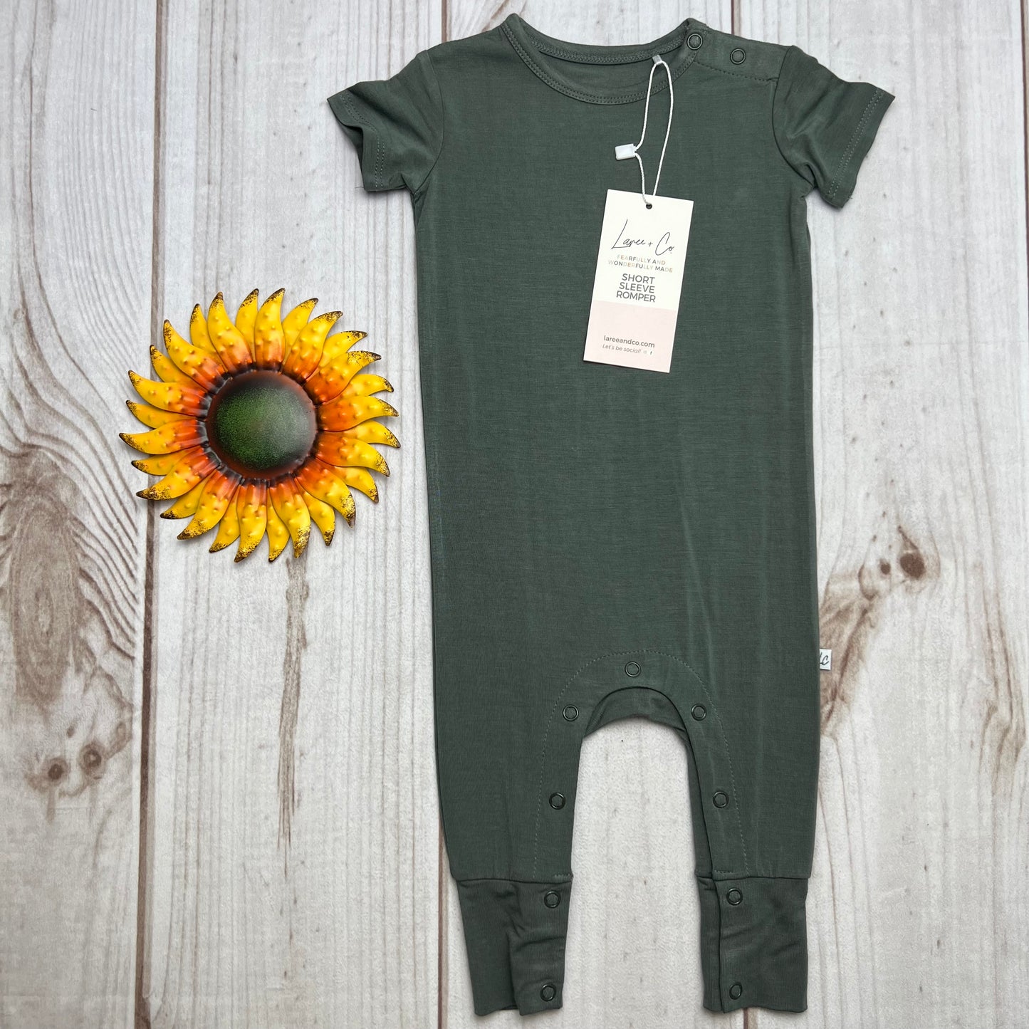 laree + co short sleeve romper 3-6M