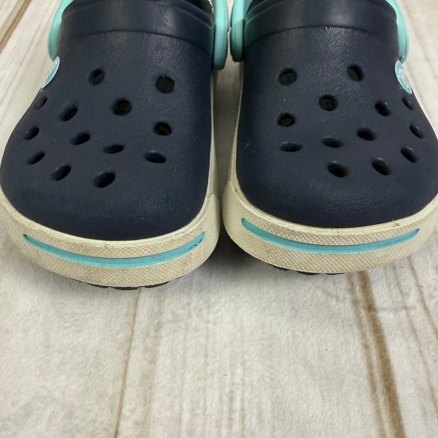 crocband crocs C6/7