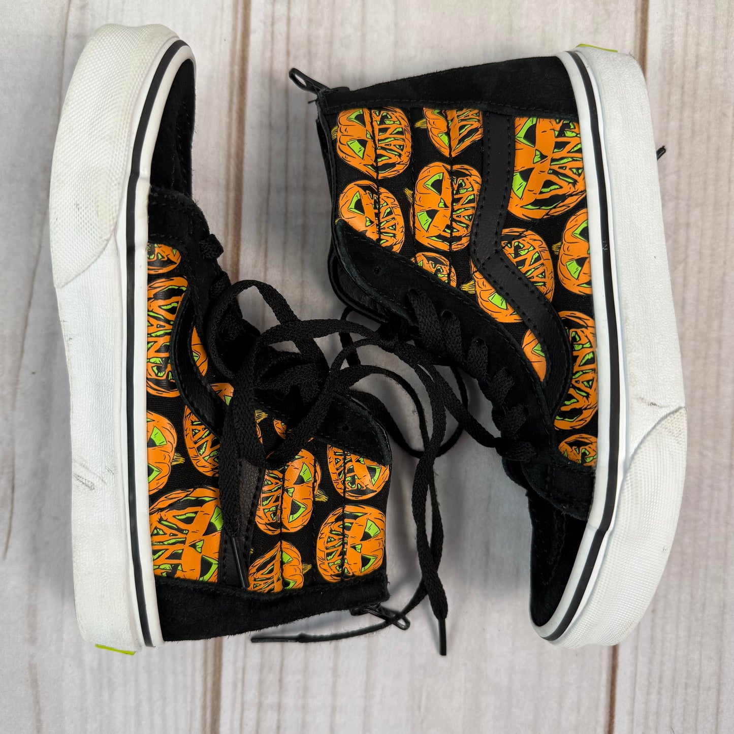 vans old skool glow pumpkins sk8 hi zip shoes 1Y