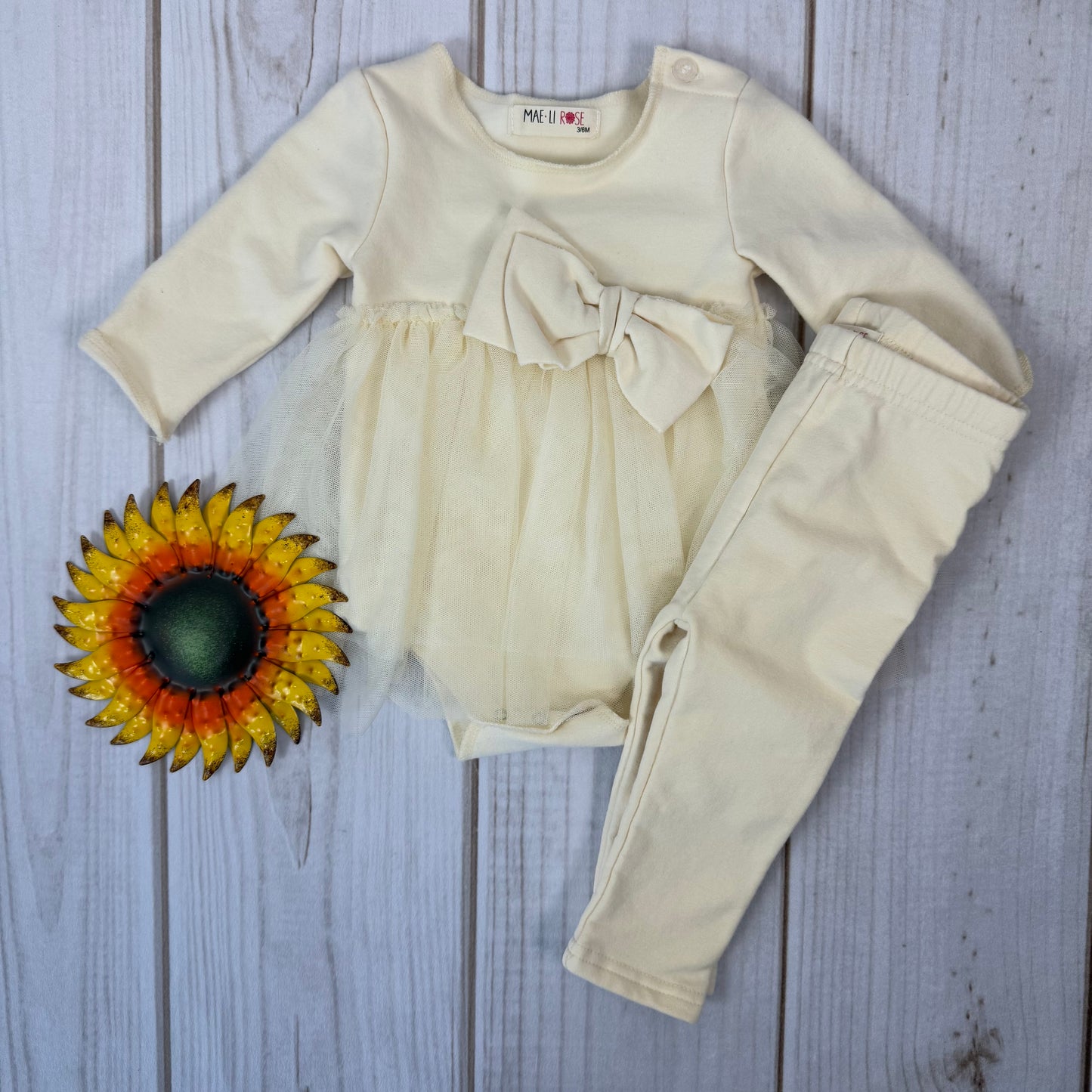 mae li rose emily outfit 3-6M