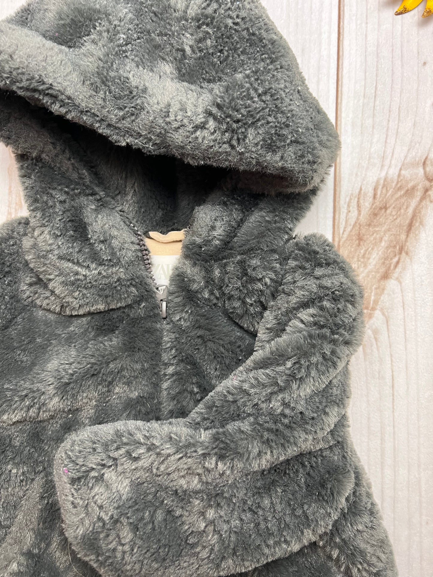 zara faux fur jacket 12-18M