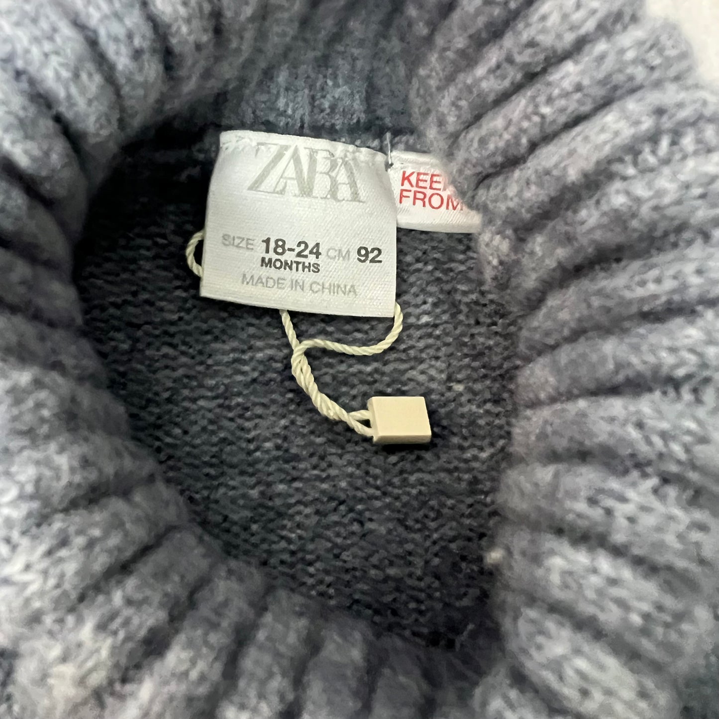 zara turtleneck sweater 18-24M