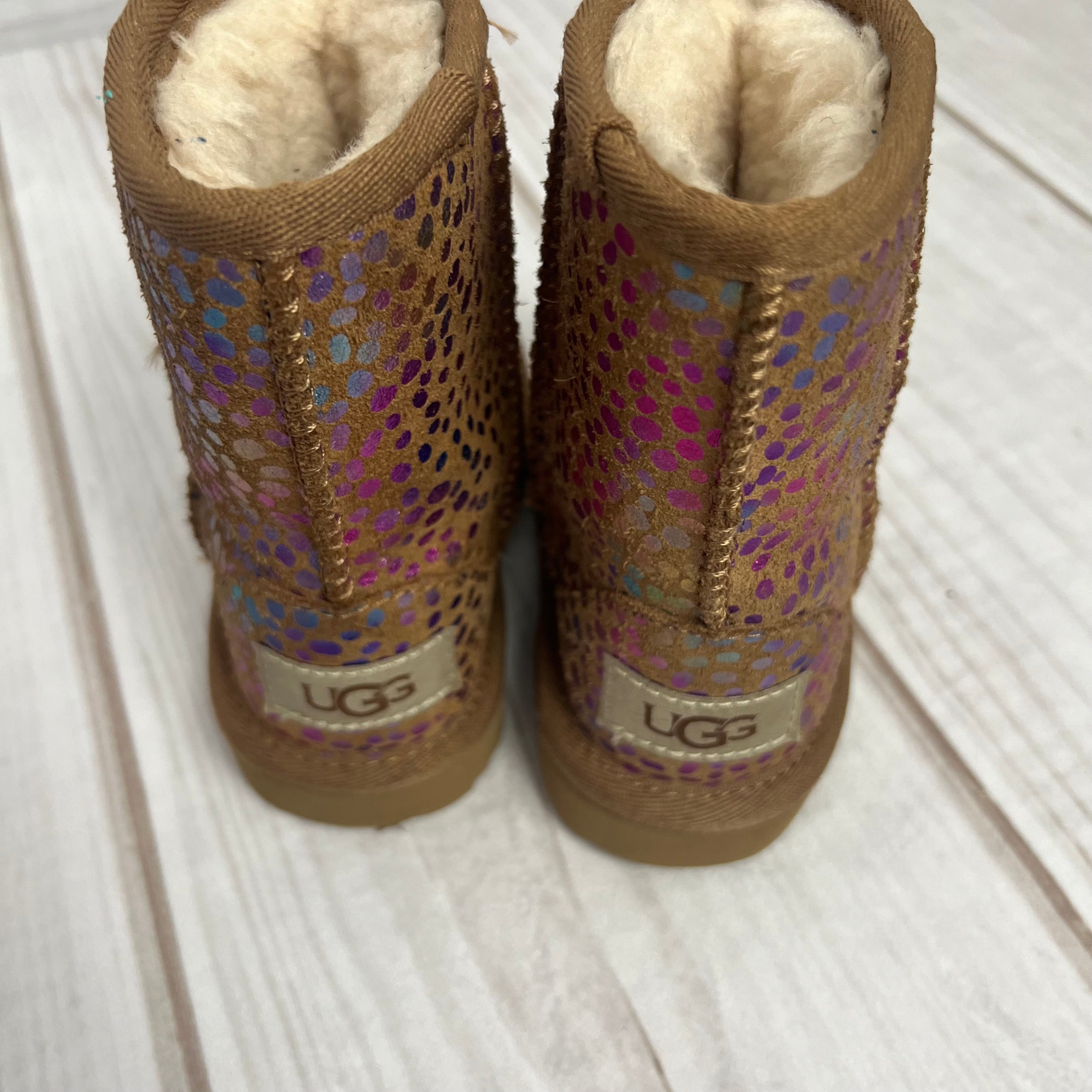 UGG Classic Glitter Leopard Boots Size shops 3