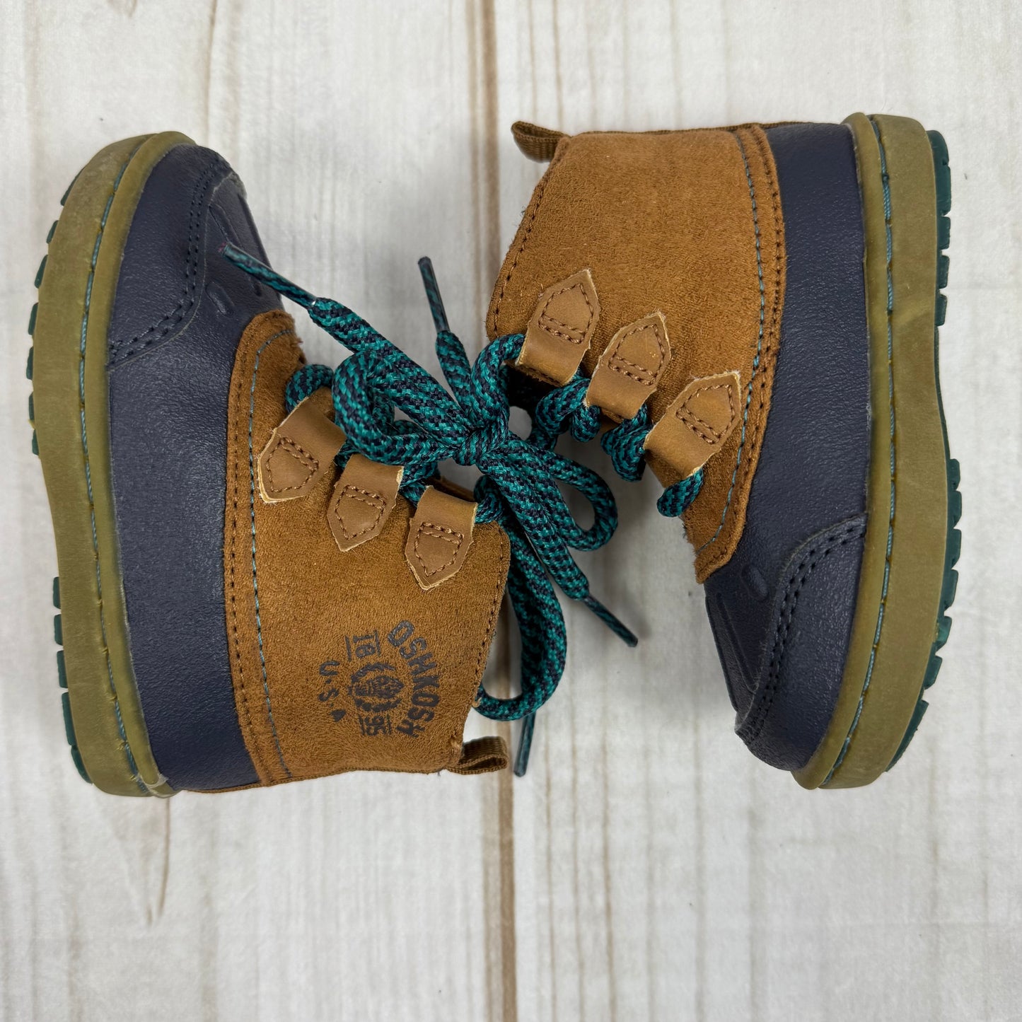 oshkosh duck boots 5C