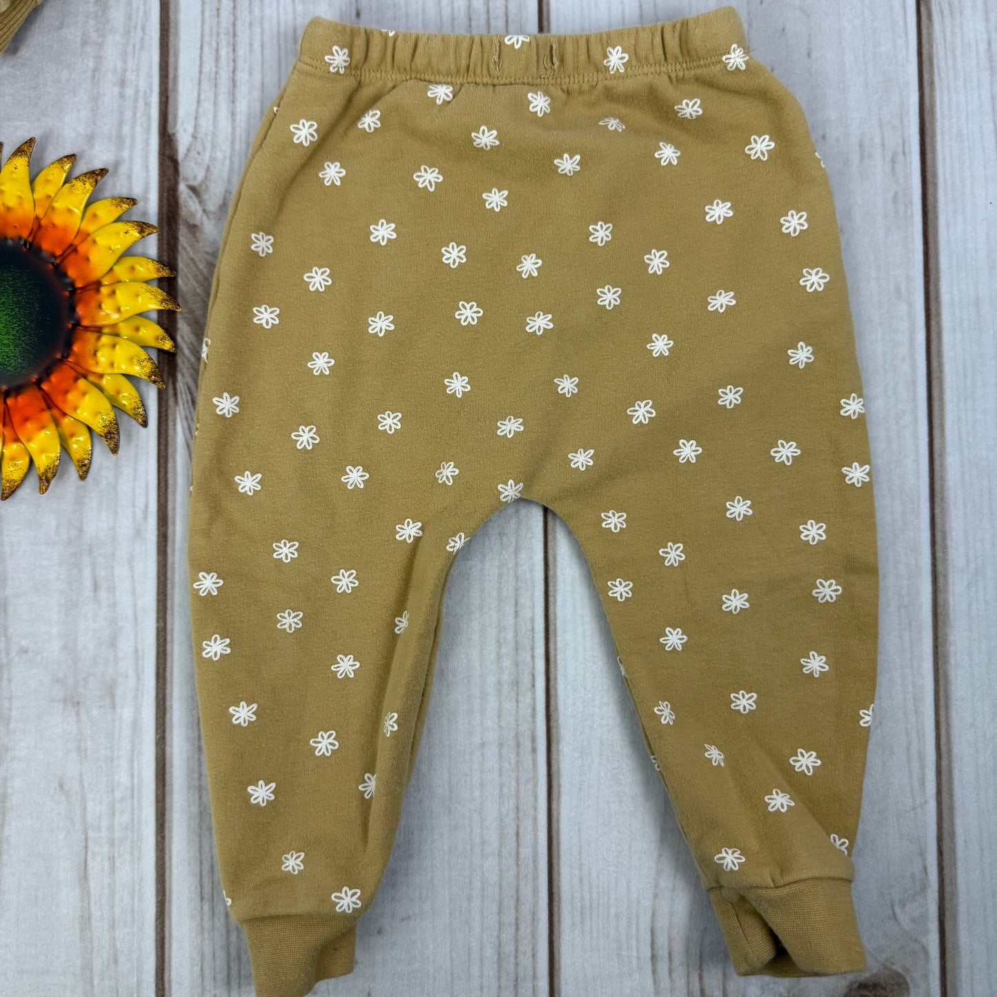 quincy mae ruffle fleece sweatsuit 12-18M