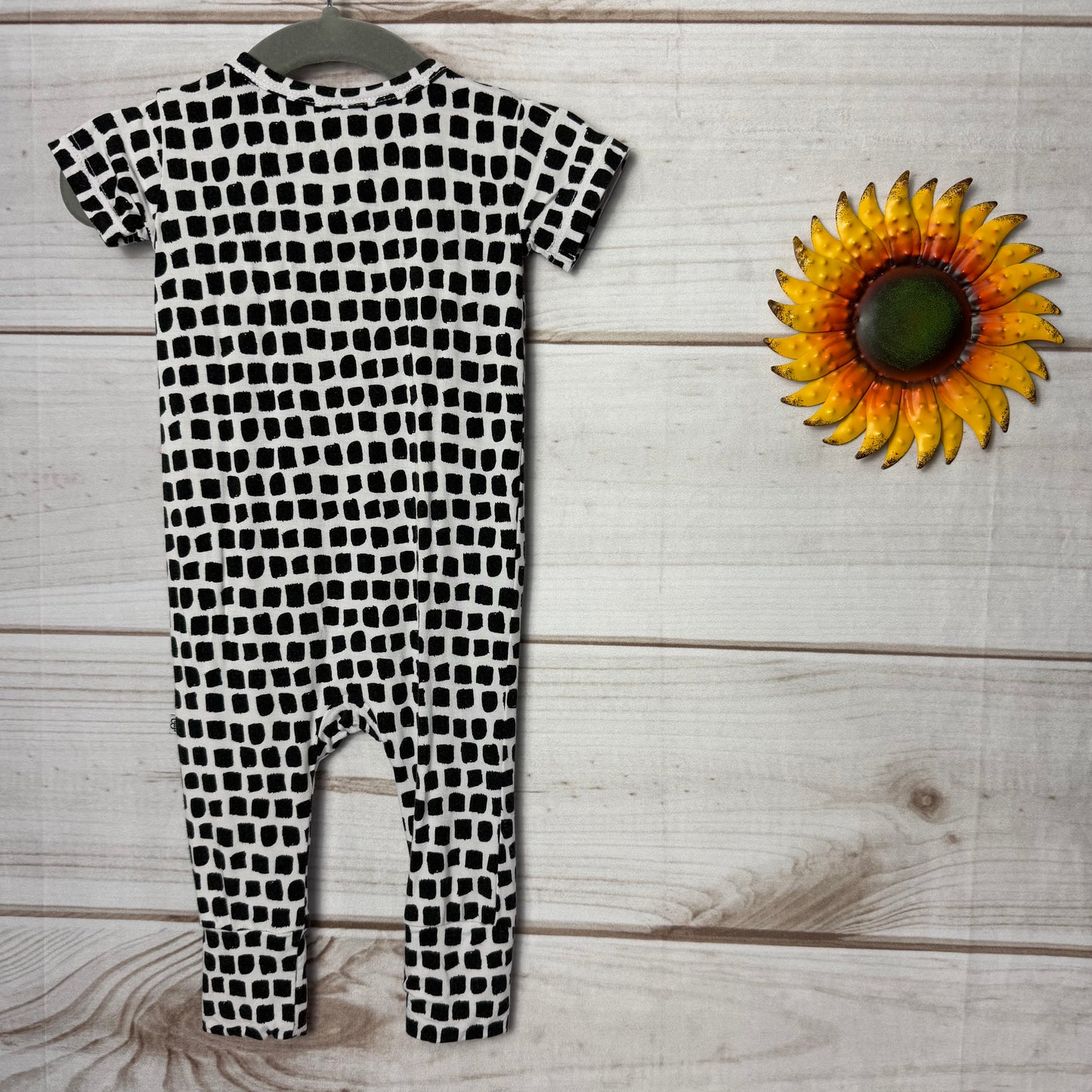 little bum bums short sleeve romper 3-6M