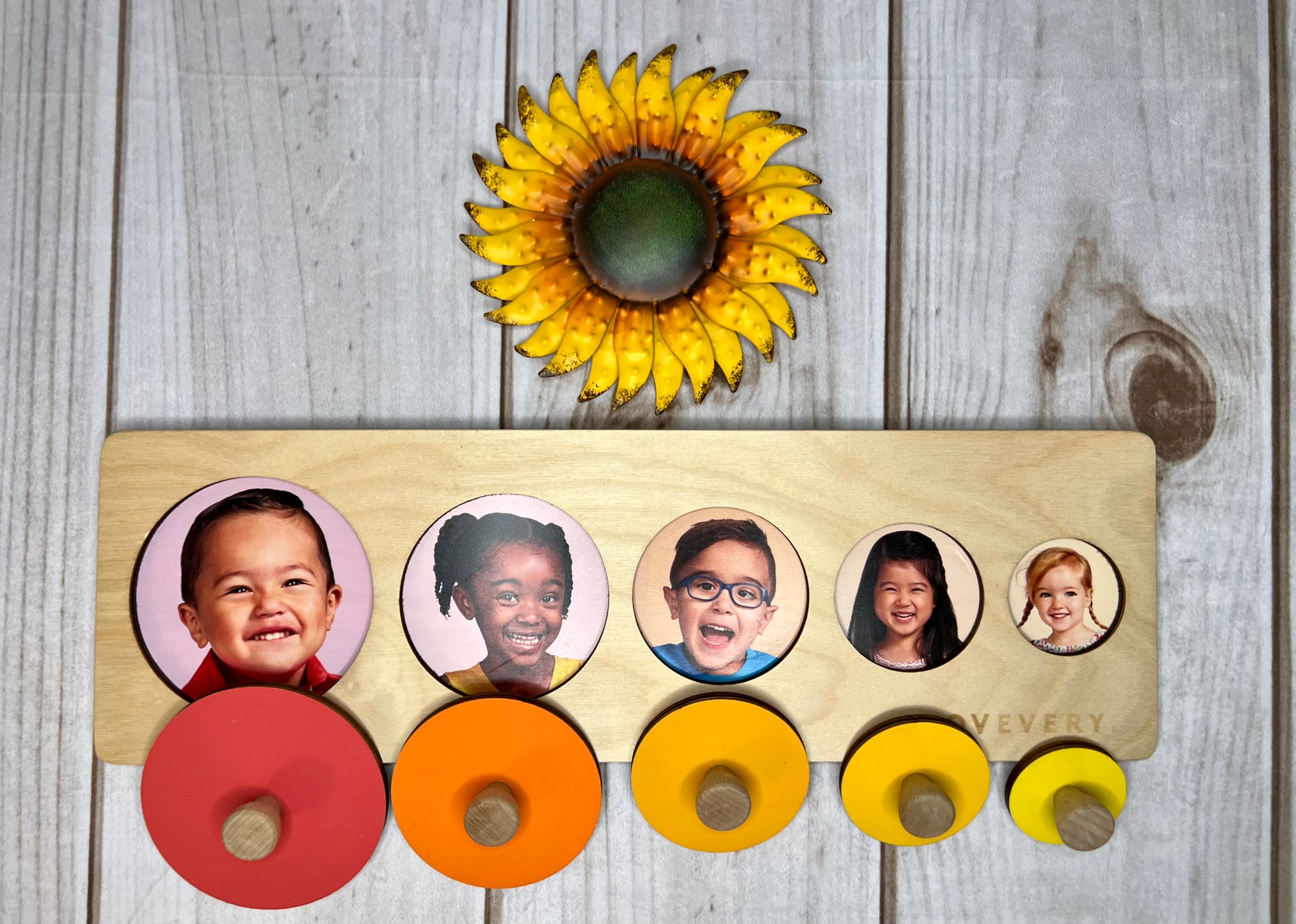 lovevery circle of friends puzzle - The Sunflower Baby Shop