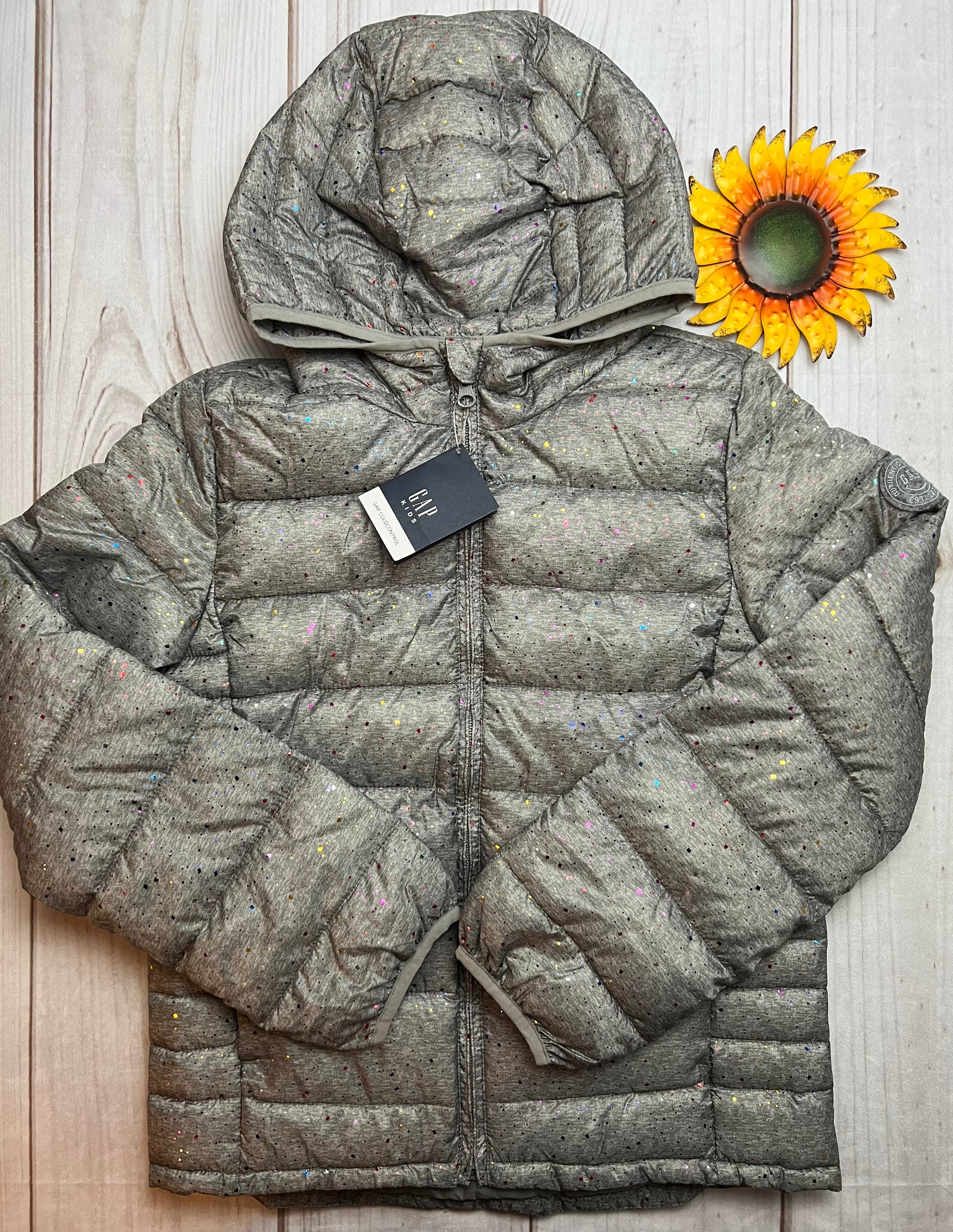 Gap lightweight puffer deals
