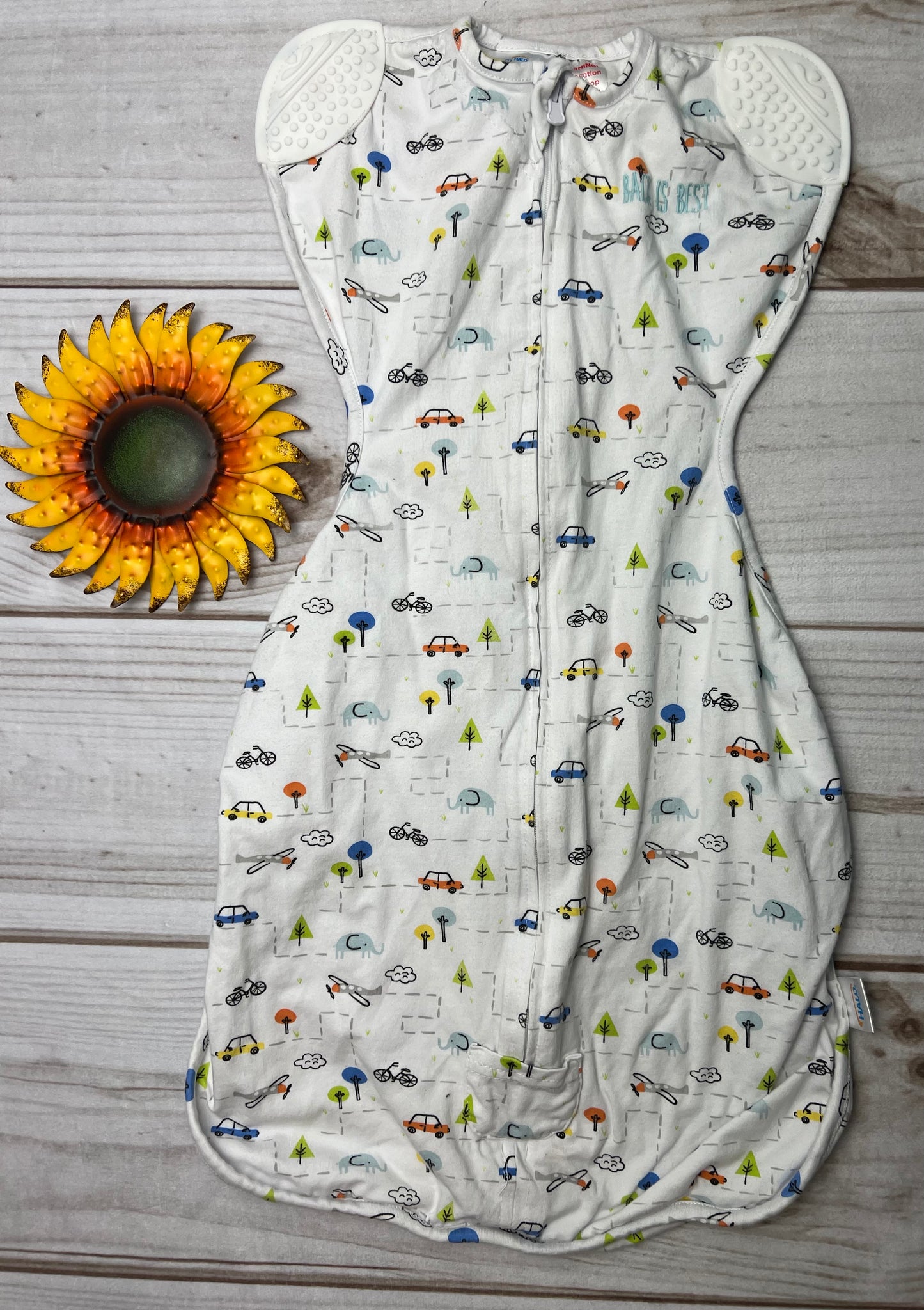 halo self-soothing swaddle