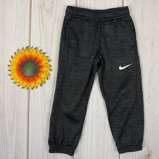 nike dri-fit joggers 4T