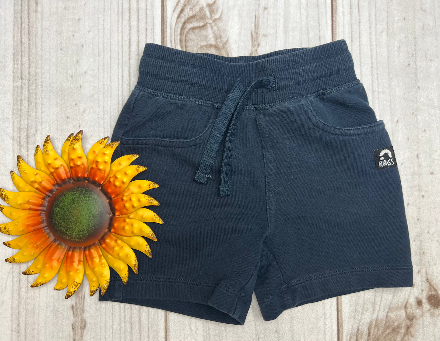 rags essential shorts 2T