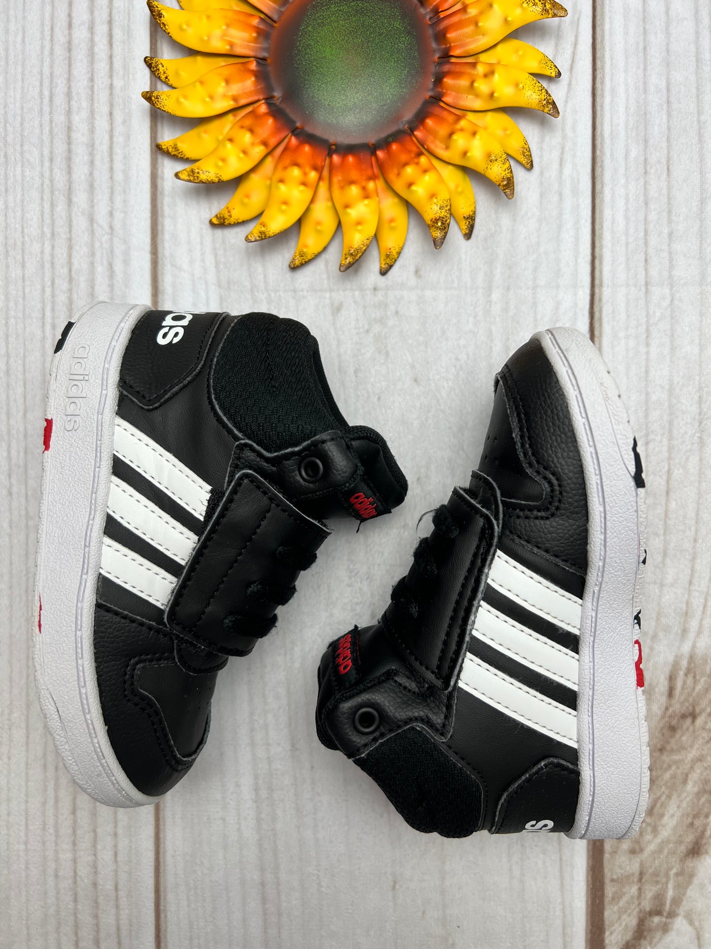 adidas hoops mini 7.5C