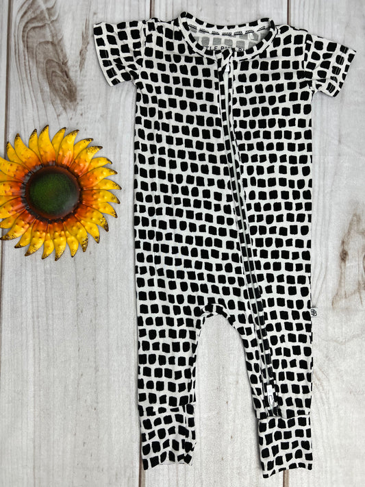 little bum bums short sleeve romper 3-6M