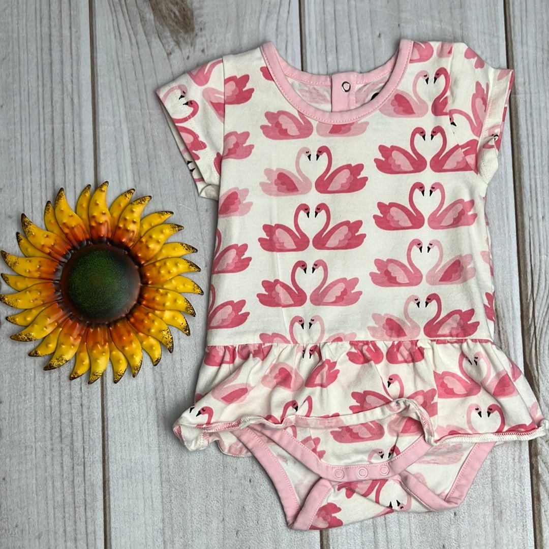 monica + andy short sleeve bodysuit 9-12M - The Sunflower Baby Shop