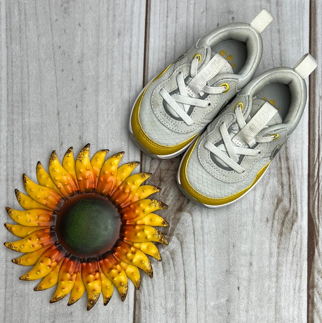 Sunflower store baby shoes