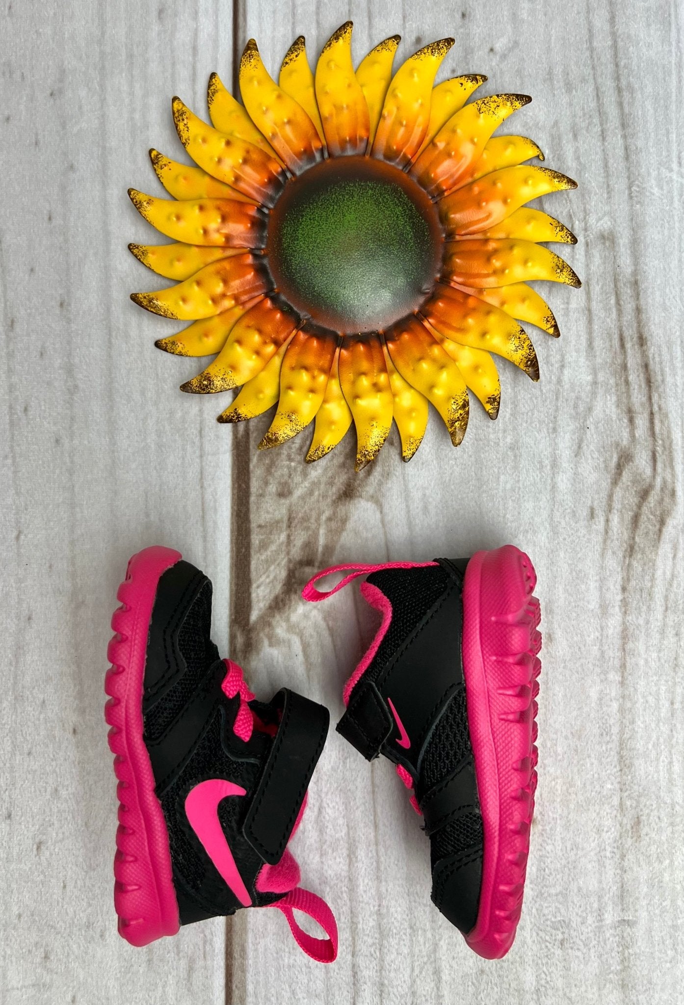 nike baby shoes 2C - The Sunflower Baby Shop