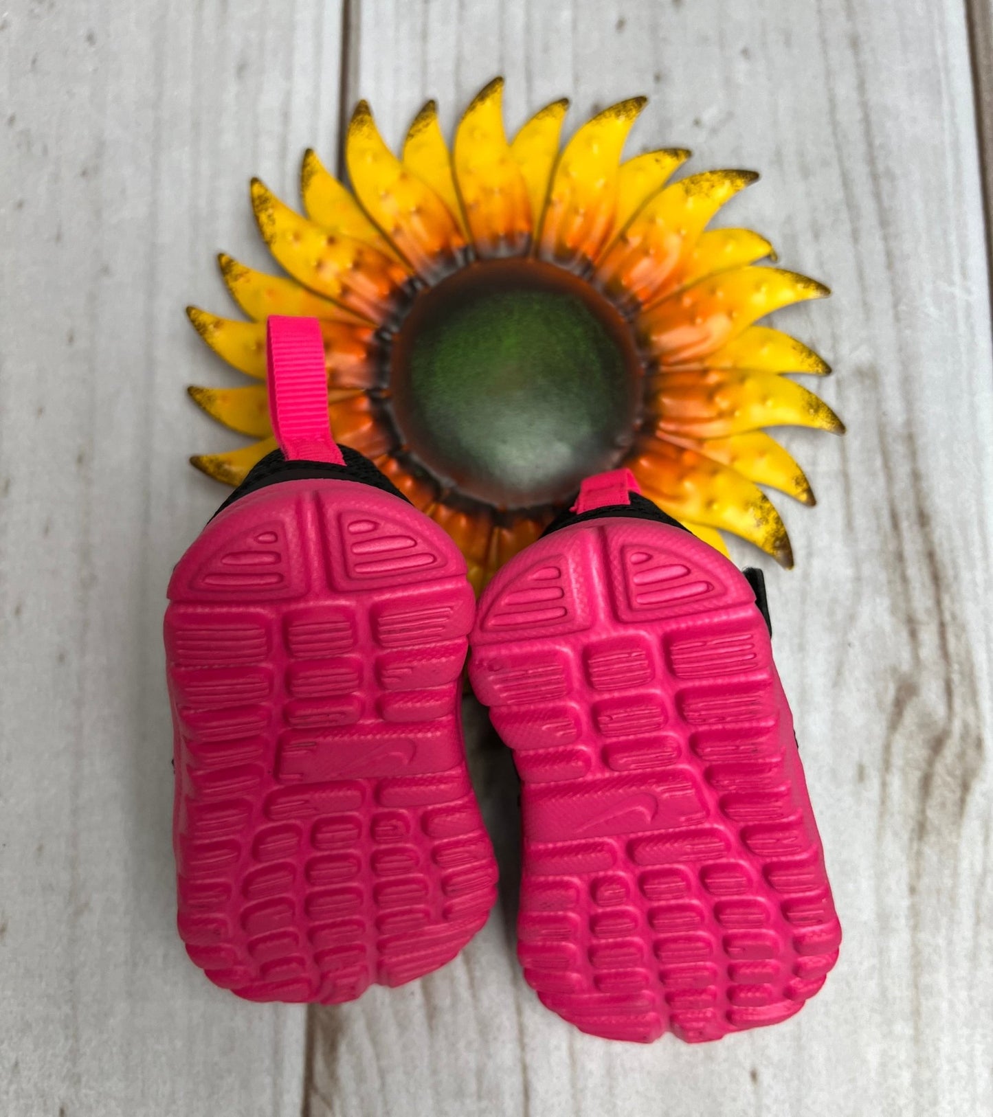 nike baby shoes 2C - The Sunflower Baby Shop