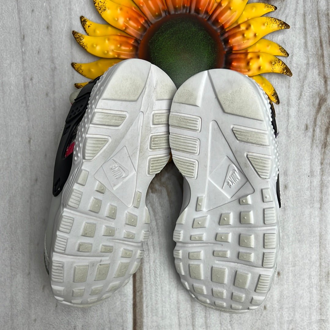 nike huarache run 7C - The Sunflower Baby Shop