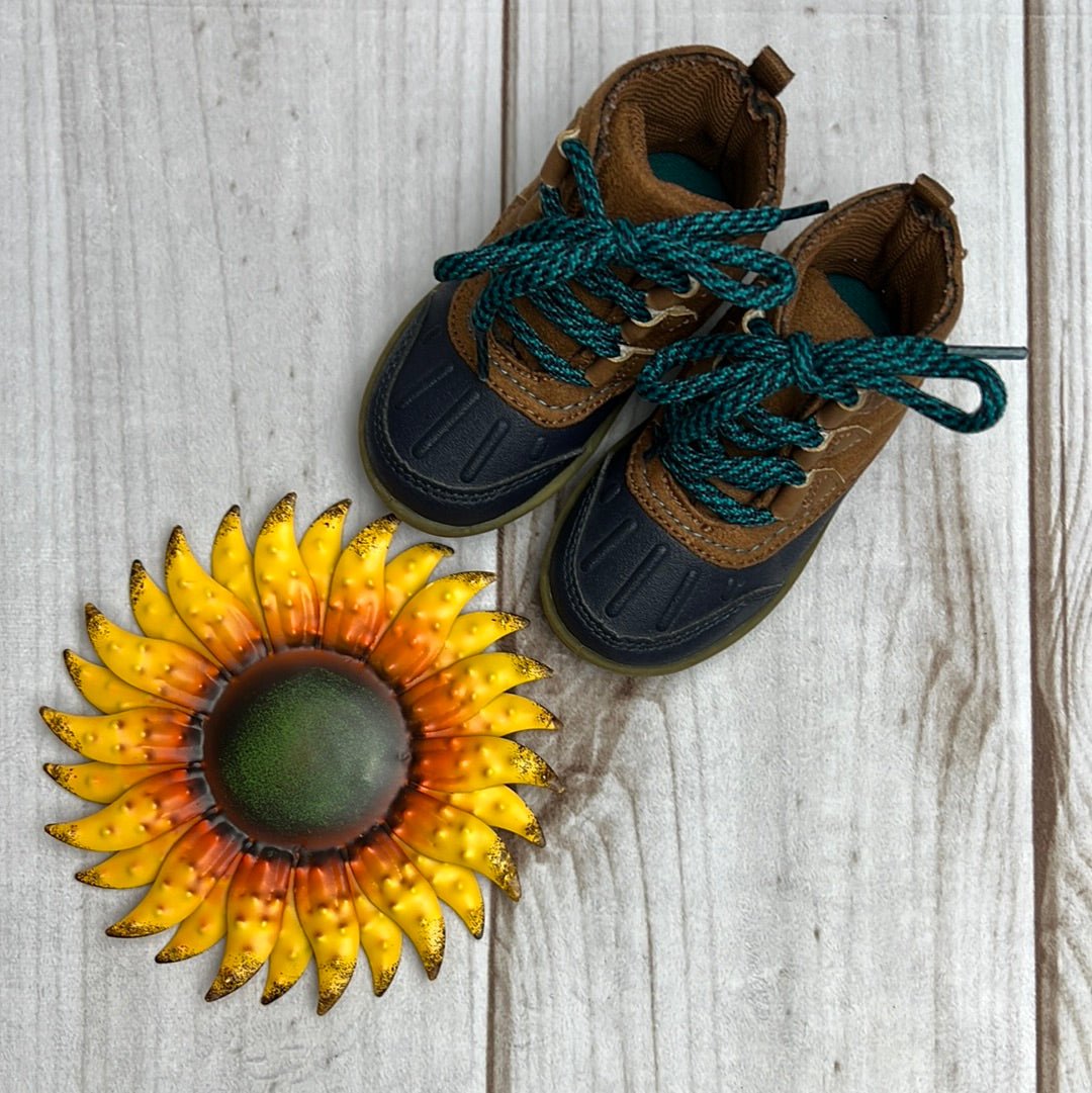 oshkosh duck boots 5C - The Sunflower Baby Shop